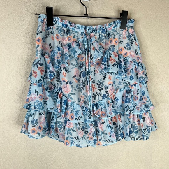 Lovers + Friends Mini Skirt Medium Women Floral Print Ruffle Blue Pink Tiered - Picture 1 of 13